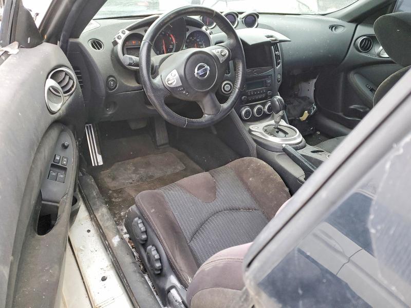 Фото 8 - NISSAN 370Z