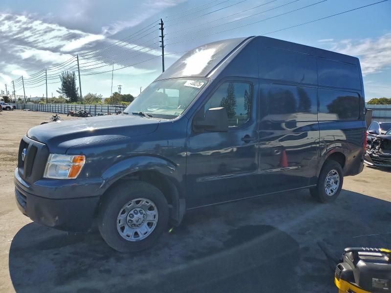 Фото 1 - NISSAN NV