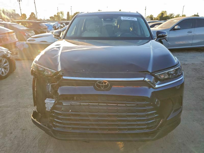 TOYOTA GRAND HIGH 2024 VIN 5TDAAAA54RS000823