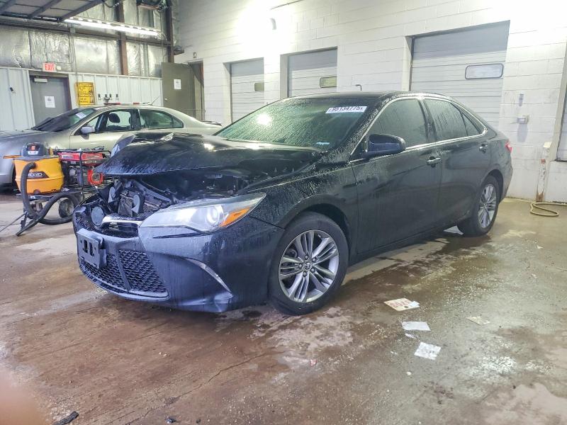 Фото 1 - TOYOTA CAMRY