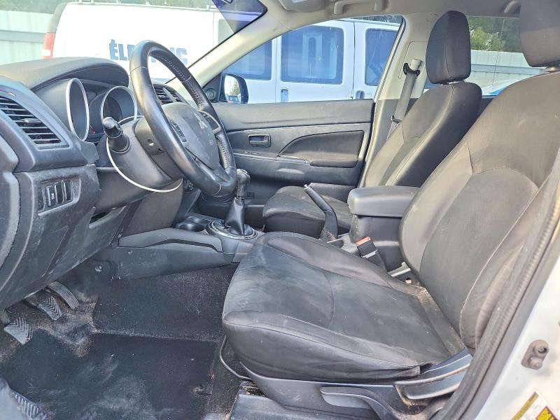 Фото 7 - MITSUBISHI OUTLANDER