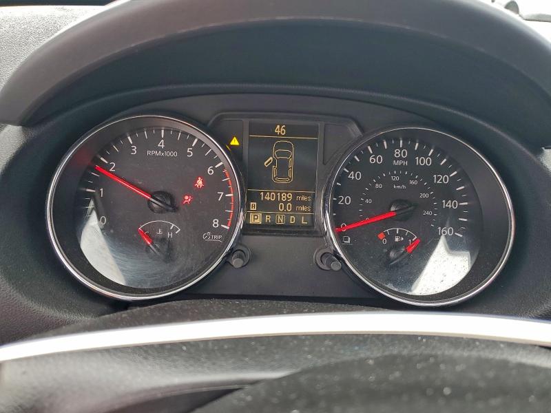 Фото 9 - NISSAN ROGUE