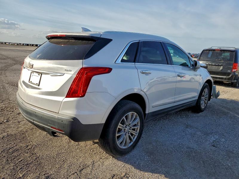 Фото 3 - CADILLAC XT5