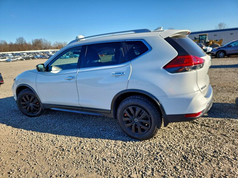 Фото 2 - NISSAN ROGUE