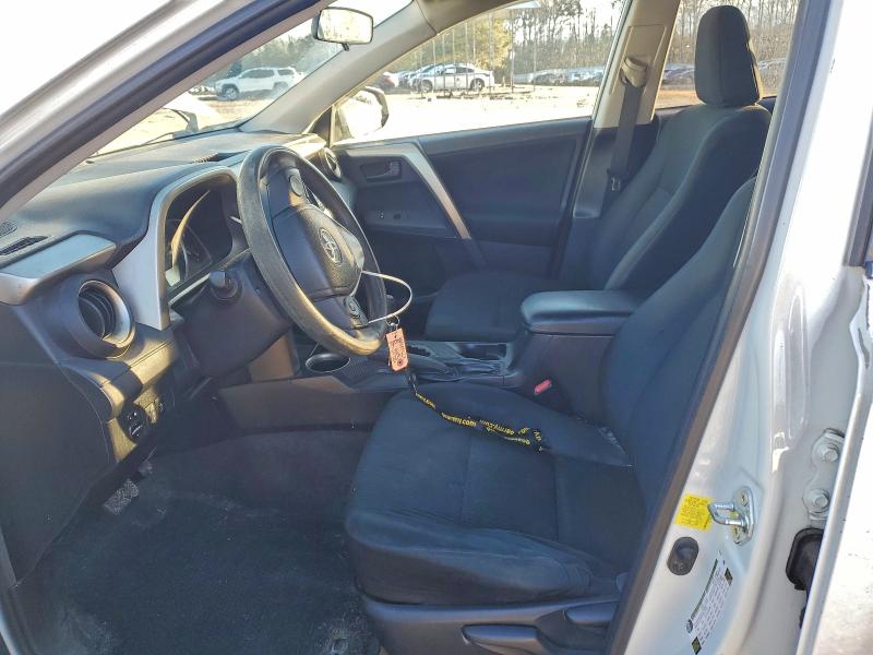 Фото 7 - TOYOTA RAV4