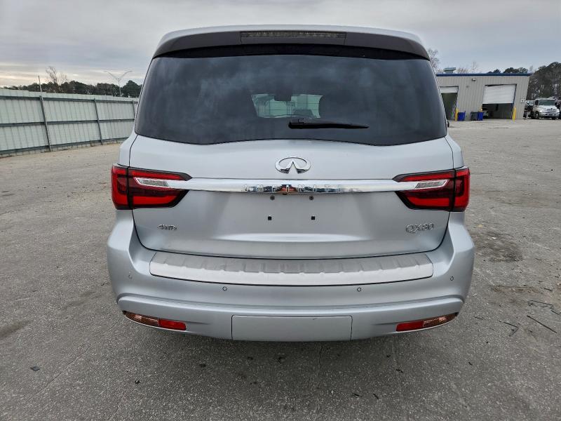 Фото 6 - INFINITI QX80