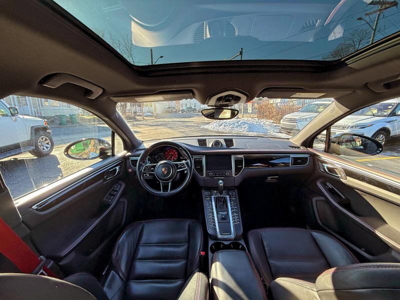 Фото 5 - PORSCHE MACAN