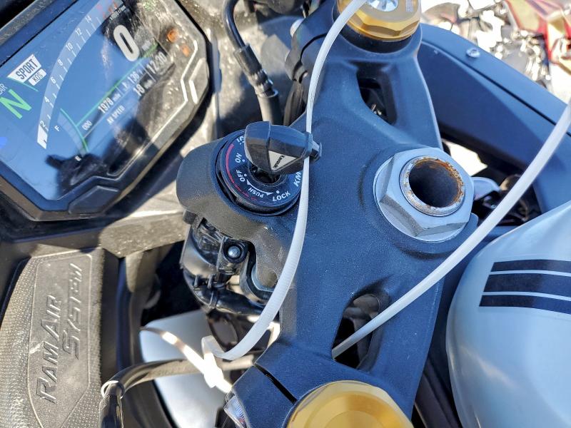 KAWASAKI ZX400 S 2025