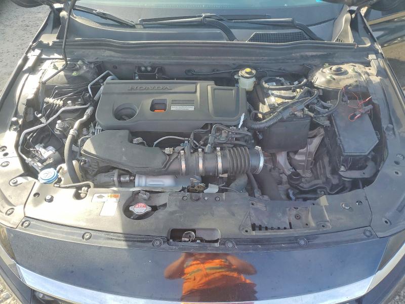 Фото 11 - HONDA ACCORD