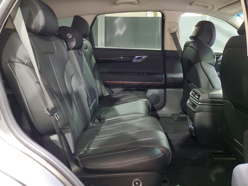 Фото 11 - GENESIS GV80