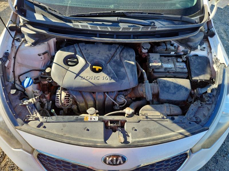 Фото 11 - KIA FORTE