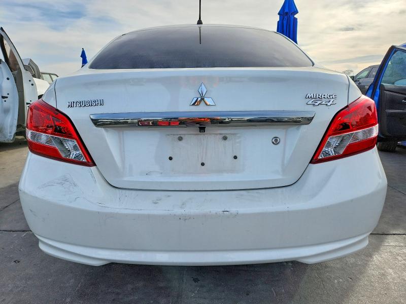 Фото 6 - MITSUBISHI MIRAGE