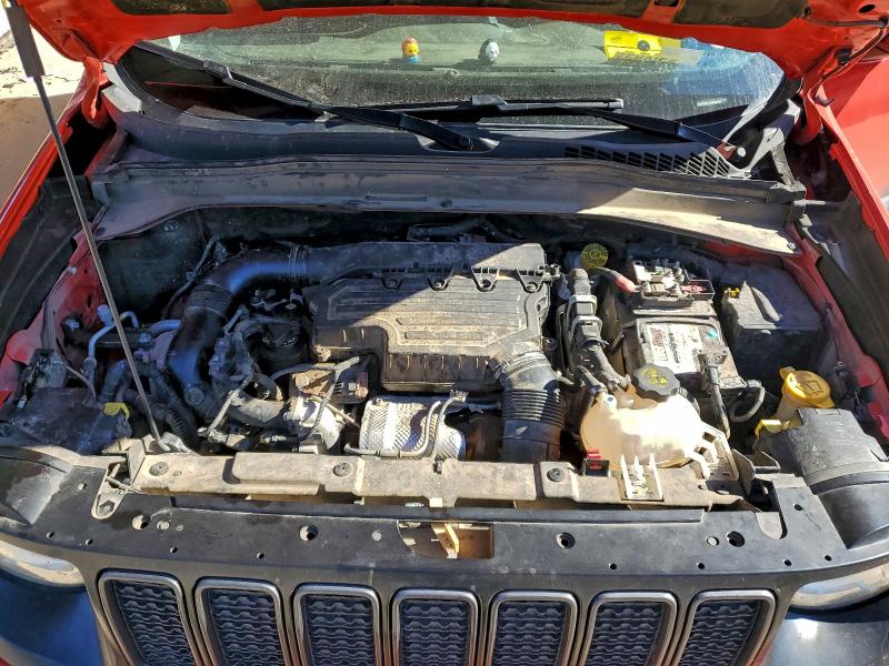 Фото 12 - JEEP RENEGADE