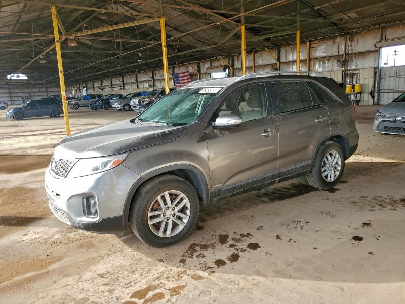 Фото 1 - KIA SORENTO