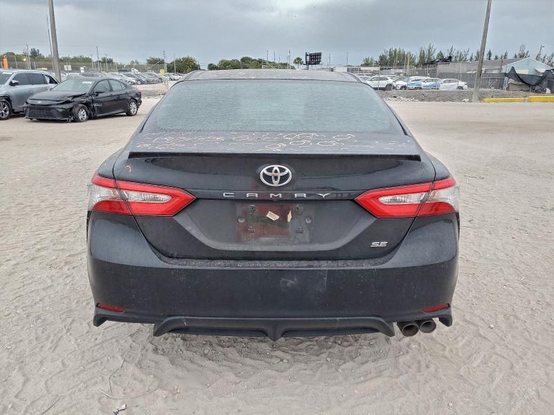 Фото 6 - TOYOTA CAMRY