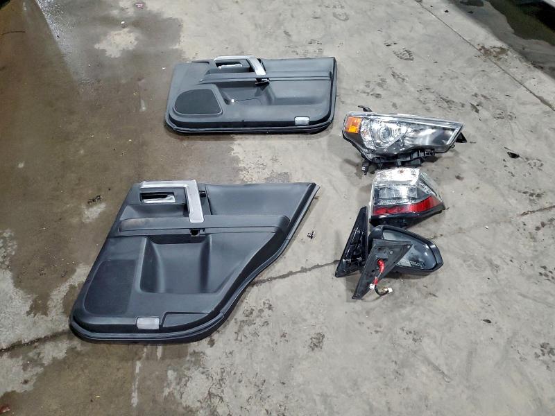 Фото 13 - TOYOTA 4RUNNER