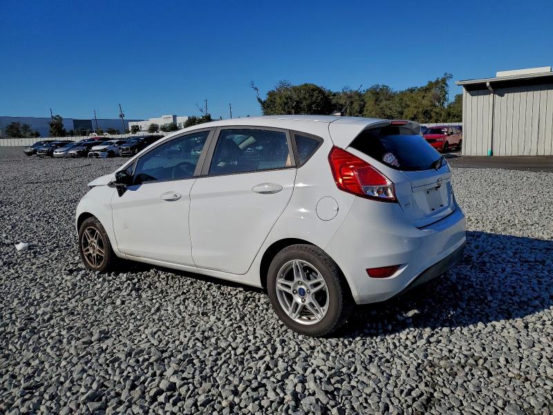 Фото 2 - FORD FIESTA