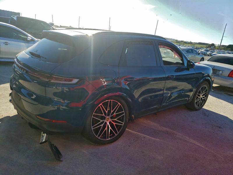 Фото 3 - PORSCHE CAYENNE