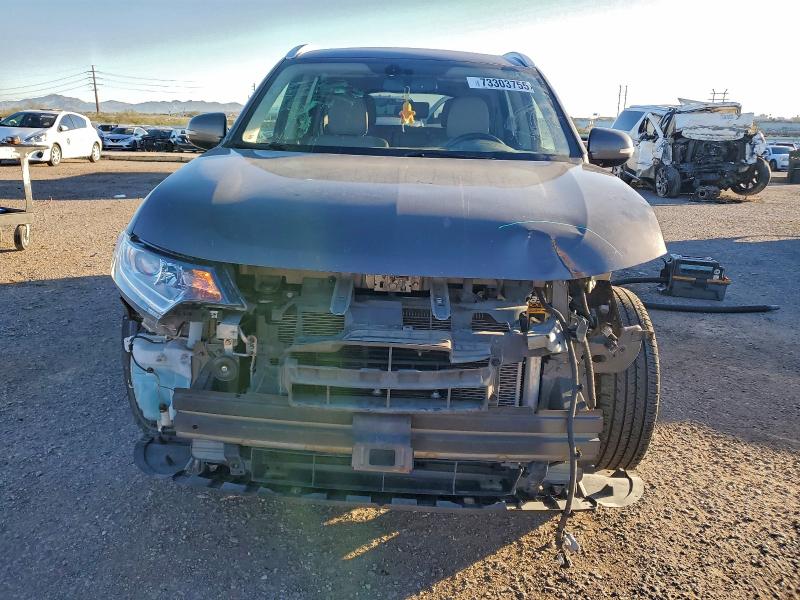 Фото 5 - MITSUBISHI OUTLANDER