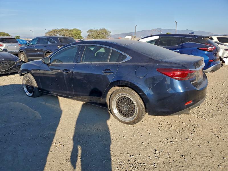 Фото 2 - MAZDA 6