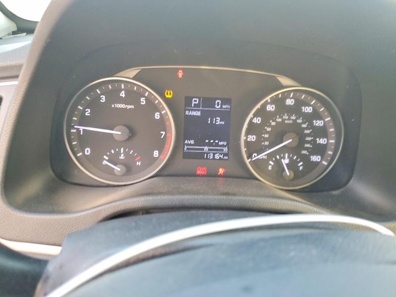 Фото 9 - HYUNDAI ELANTRA