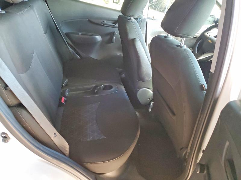 Фото 10 - CHEVROLET SPARK