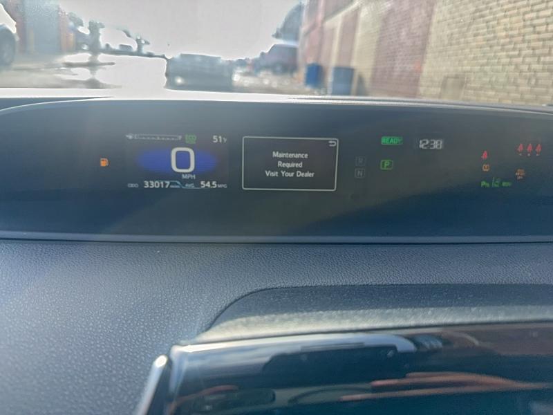 Фото 8 - TOYOTA PRIUS