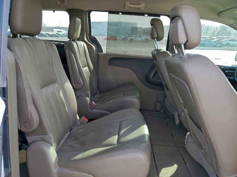 Фото 11 - CHRYSLER MINIVAN