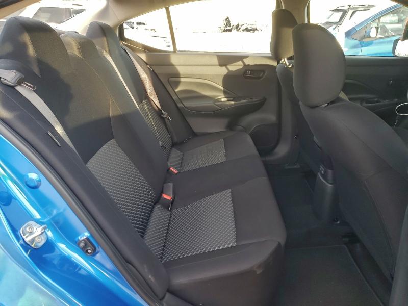 Фото 10 - NISSAN VERSA