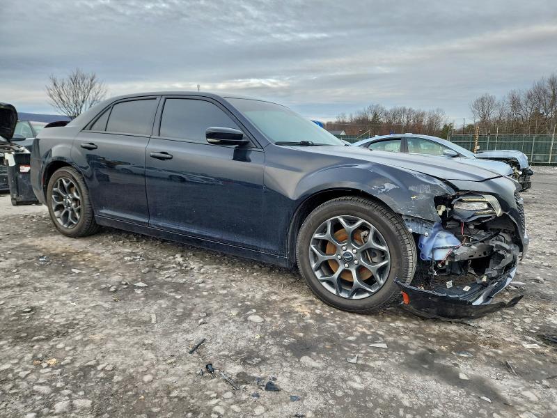 Фото 4 - CHRYSLER 300