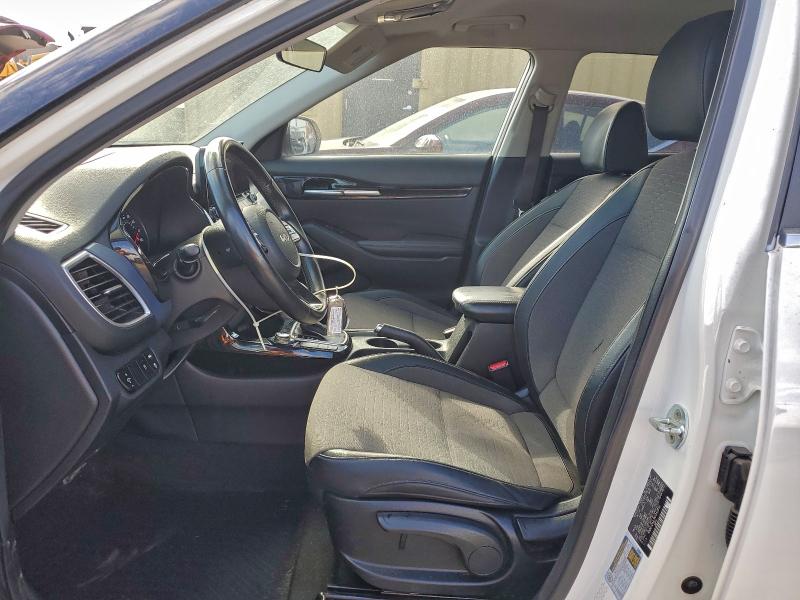 Фото 7 - KIA SELTOS