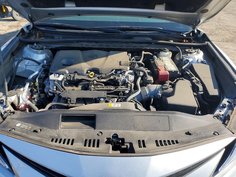 Фото 11 - TOYOTA CAMRY