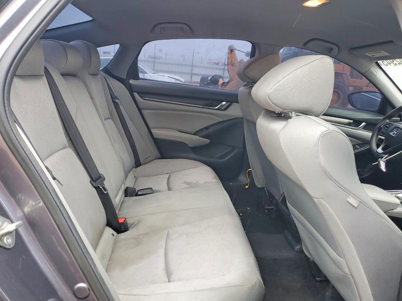 Фото 10 - HONDA ACCORD