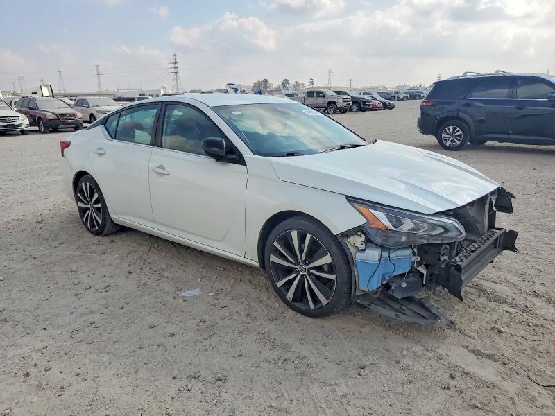 Фото 4 - NISSAN ALTIMA