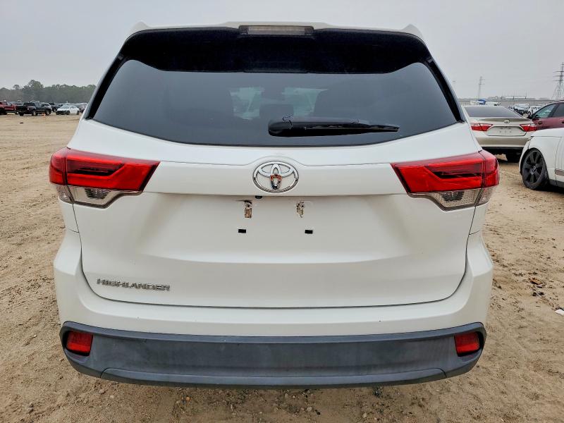 Фото 6 - TOYOTA HIGHLANDER