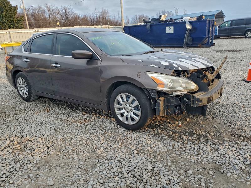 Фото 4 - NISSAN ALTIMA