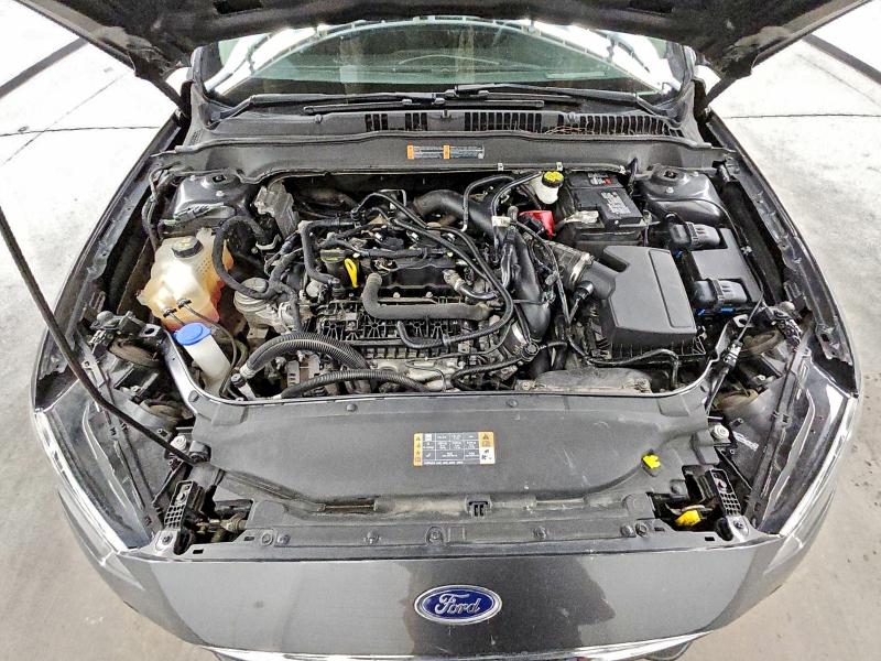 Фото 11 - FORD FUSION