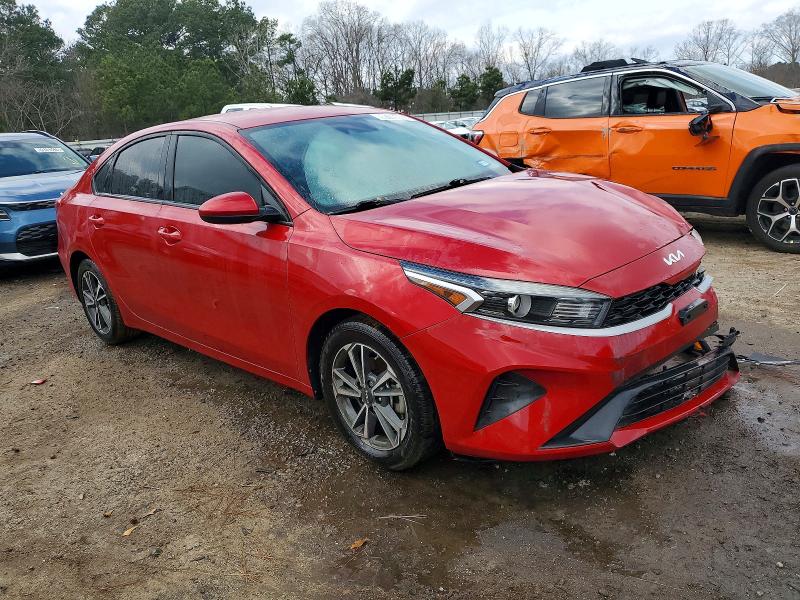 Фото 4 - KIA FORTE