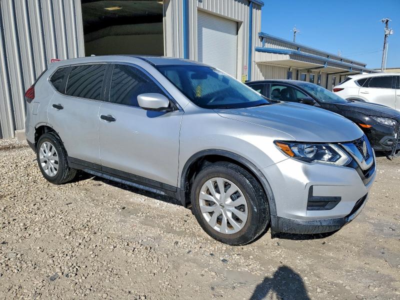 Фото 4 - NISSAN ROGUE