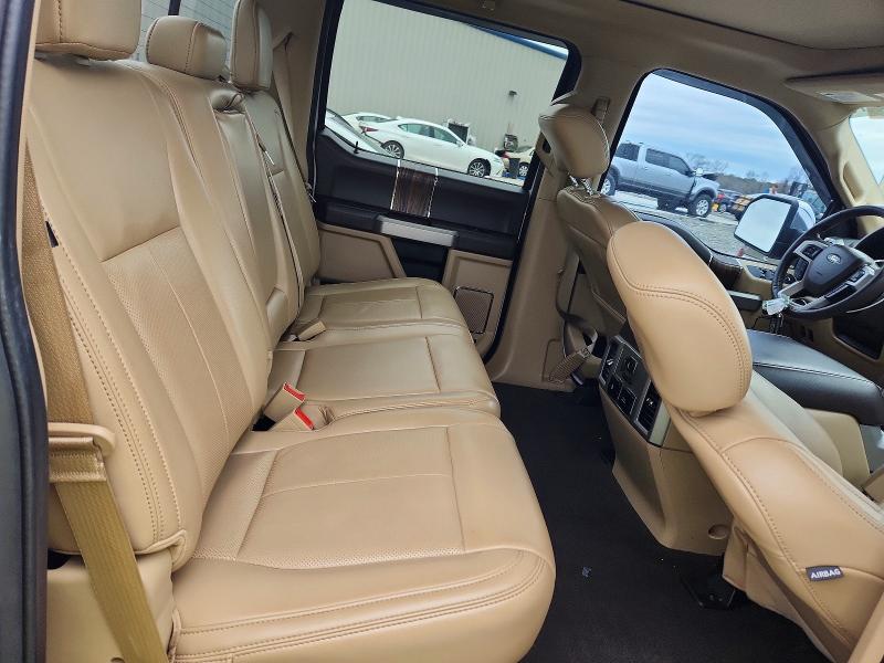 Фото 10 - FORD F-150