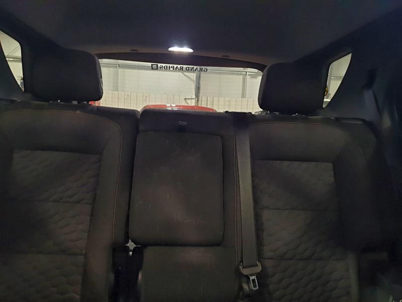 Фото 10 - CHEVROLET EQUINOX