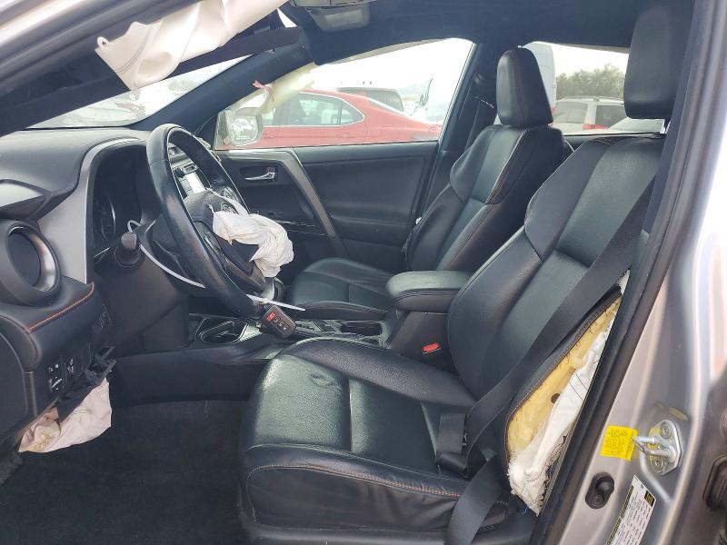 Фото 7 - TOYOTA RAV4