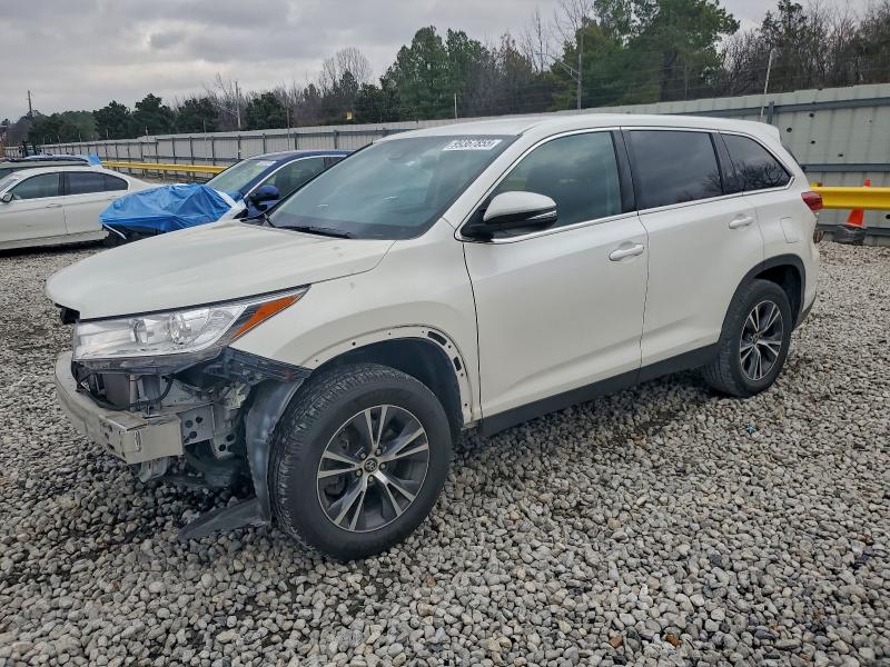 Фото 1 - TOYOTA HIGHLANDER