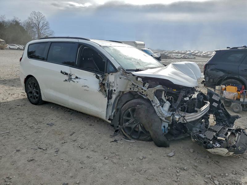 Фото 4 - CHRYSLER PACIFICA