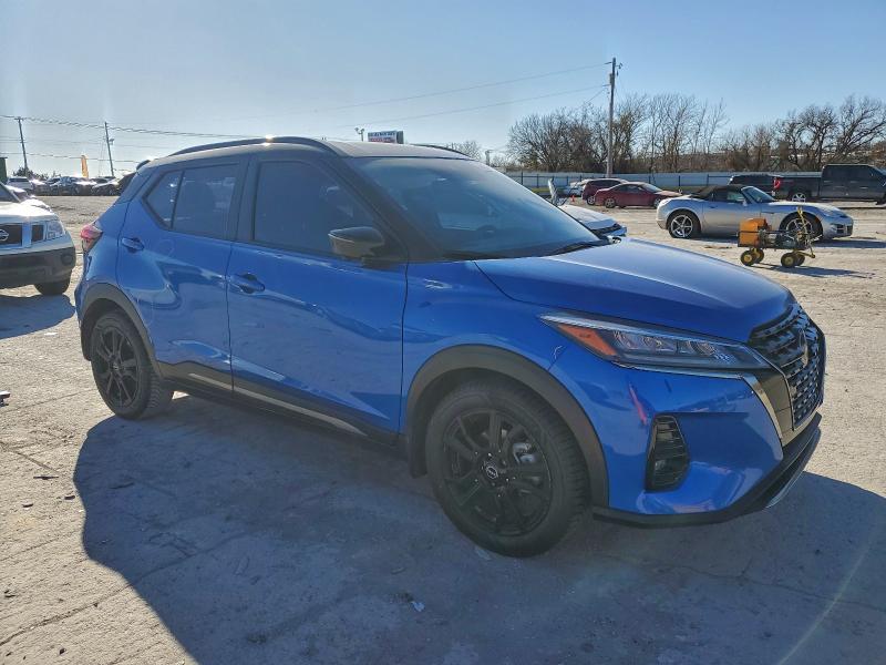 Фото 4 - NISSAN KICKS