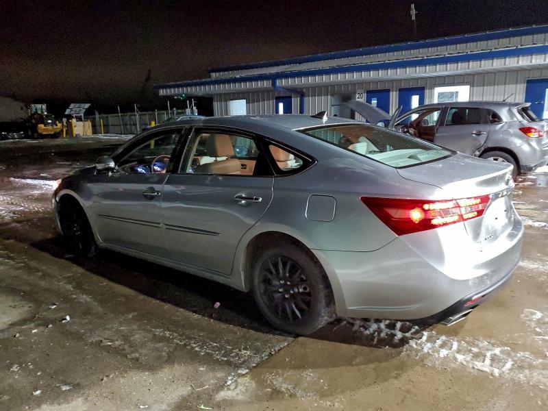 Фото 2 - TOYOTA AVALON