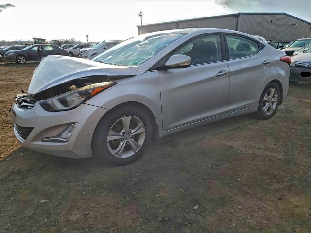 Фото 1 - HYUNDAI ELANTRA