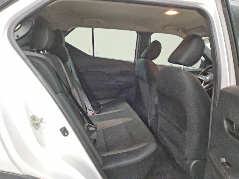 Фото 10 - NISSAN KICKS