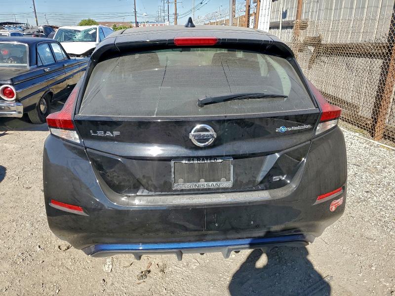 Фото 6 - NISSAN LEAF