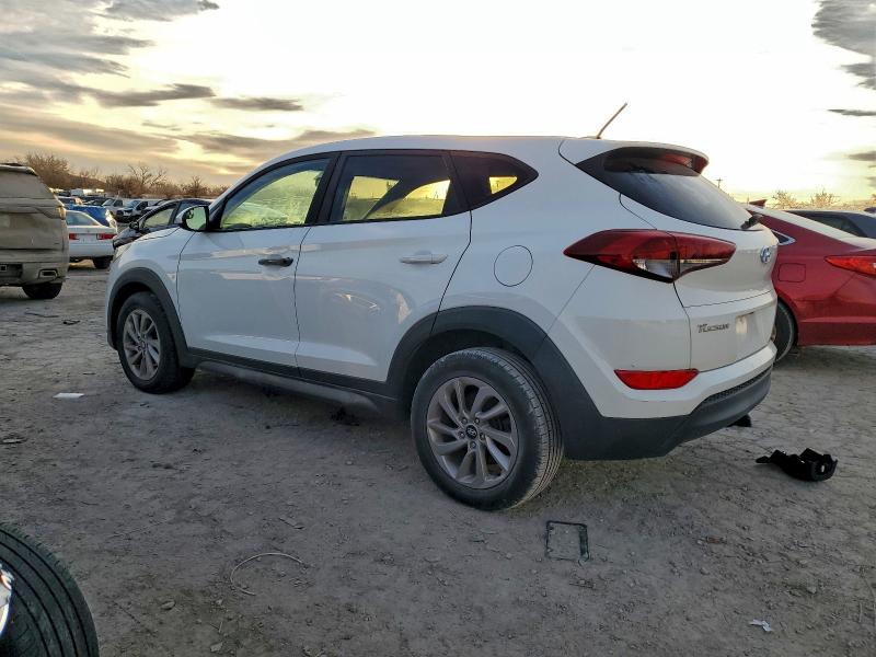 Фото 2 - HYUNDAI TUCSON